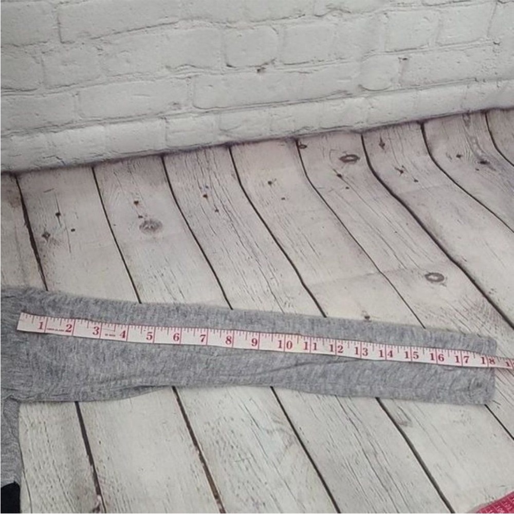 Alice and Olivia super soft long sleeved tee - Picture 9 of 9